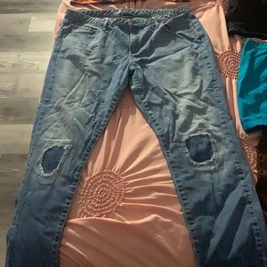So 14 Mossimo (Target) boyfriend cropped pant